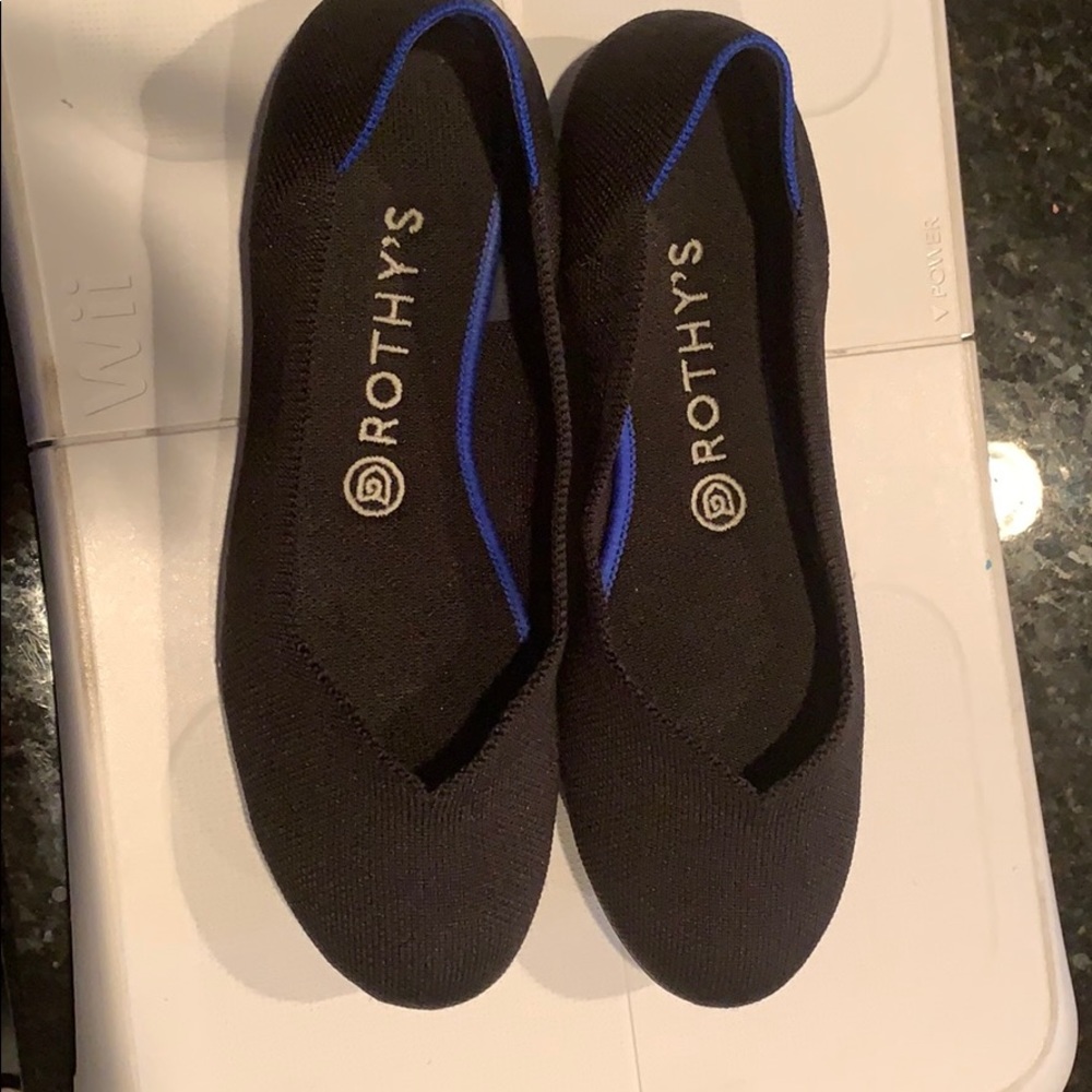 ROTHY’S Black Round-Toe 8.5
